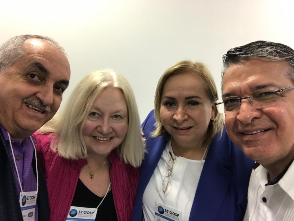 Visita Presidente FDI a Stand ADM