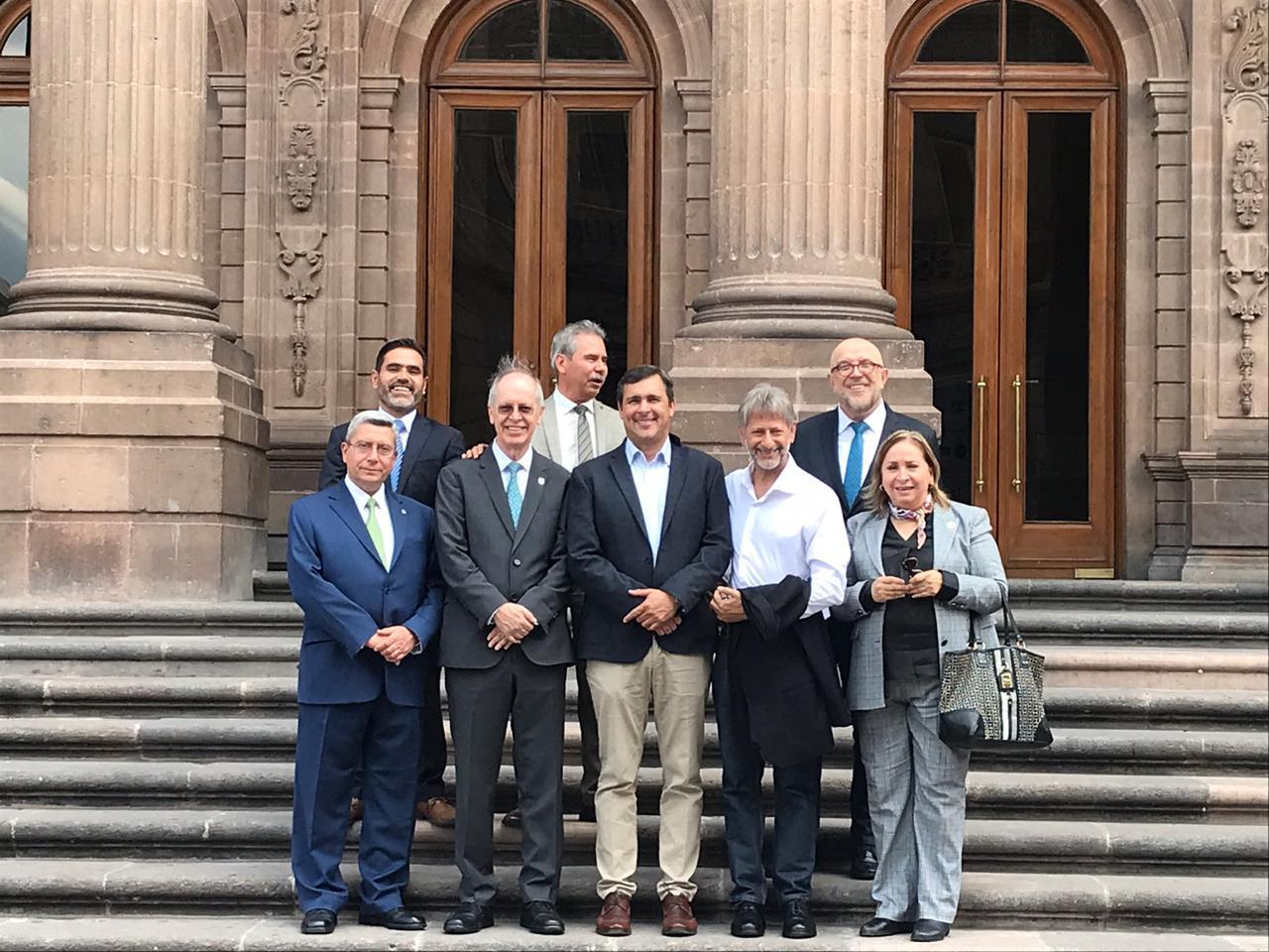 Doctorado Honoris Causa Dr. Adalberto Mosqueda