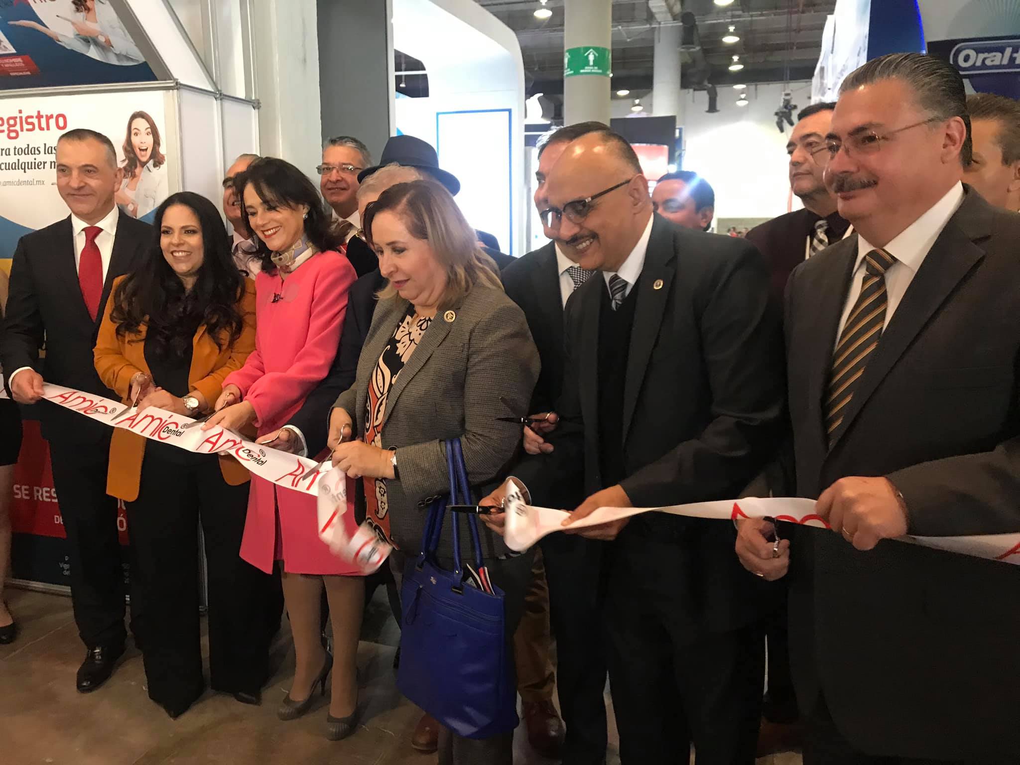 Acto inaugural de la 72 Expo Amic-Dental