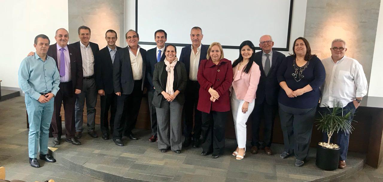 Reunión ADM-AMIC-FMFEO