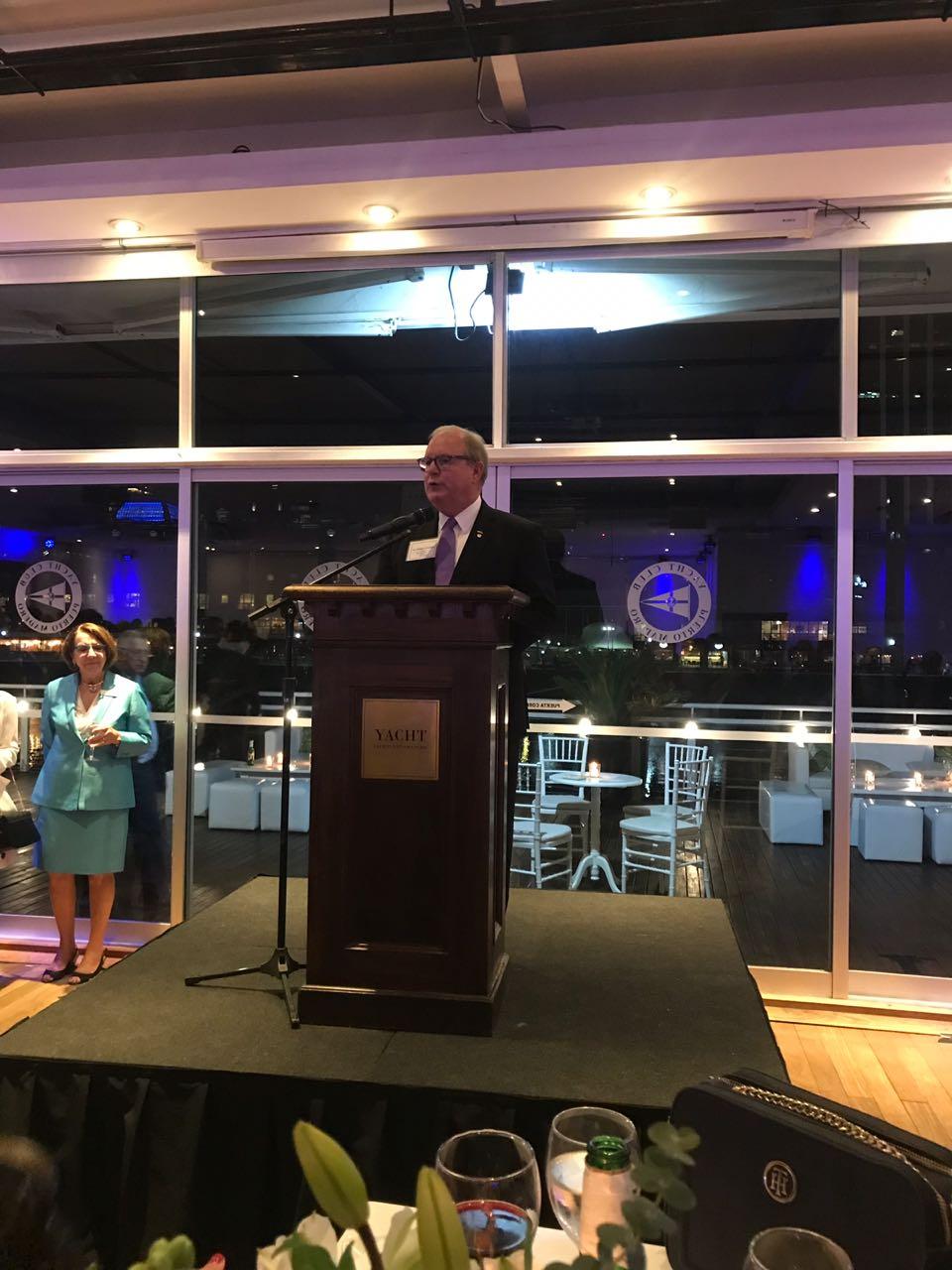 Recepción Asociación Dental Americana